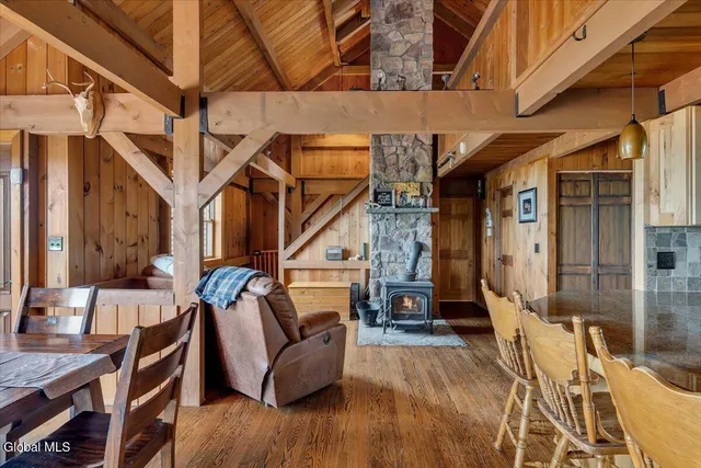 $950,000 | 25 Pleasant Valley Road, Knox, NY 12059