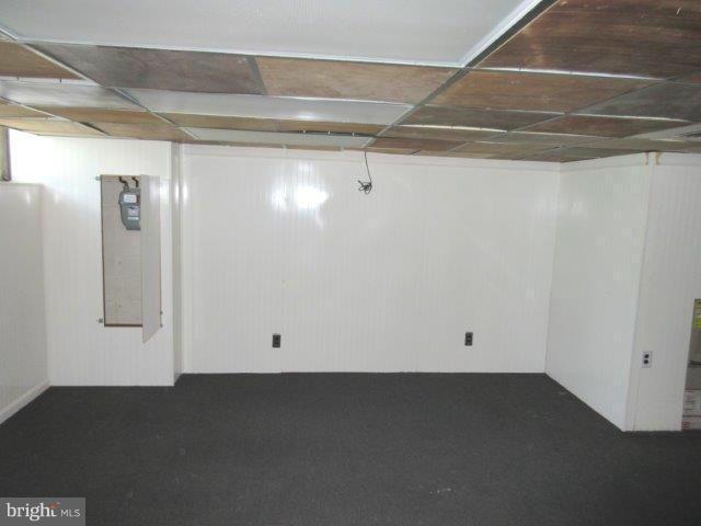 7842 Harold Road Baltimore, MD 21222 - Photo 13 of 13 Family Room