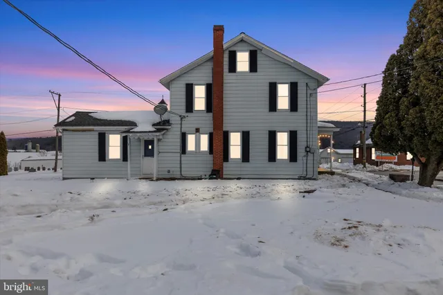 $260,000 | 501 Valley Road, Tamaqua, PA 18252