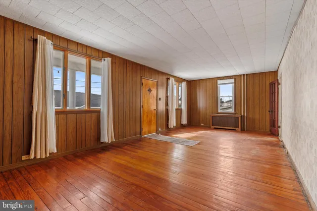 $260,000 | 501 Valley Road, Tamaqua, PA 18252