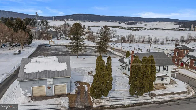 $260,000 | 501 Valley Road, Tamaqua, PA 18252