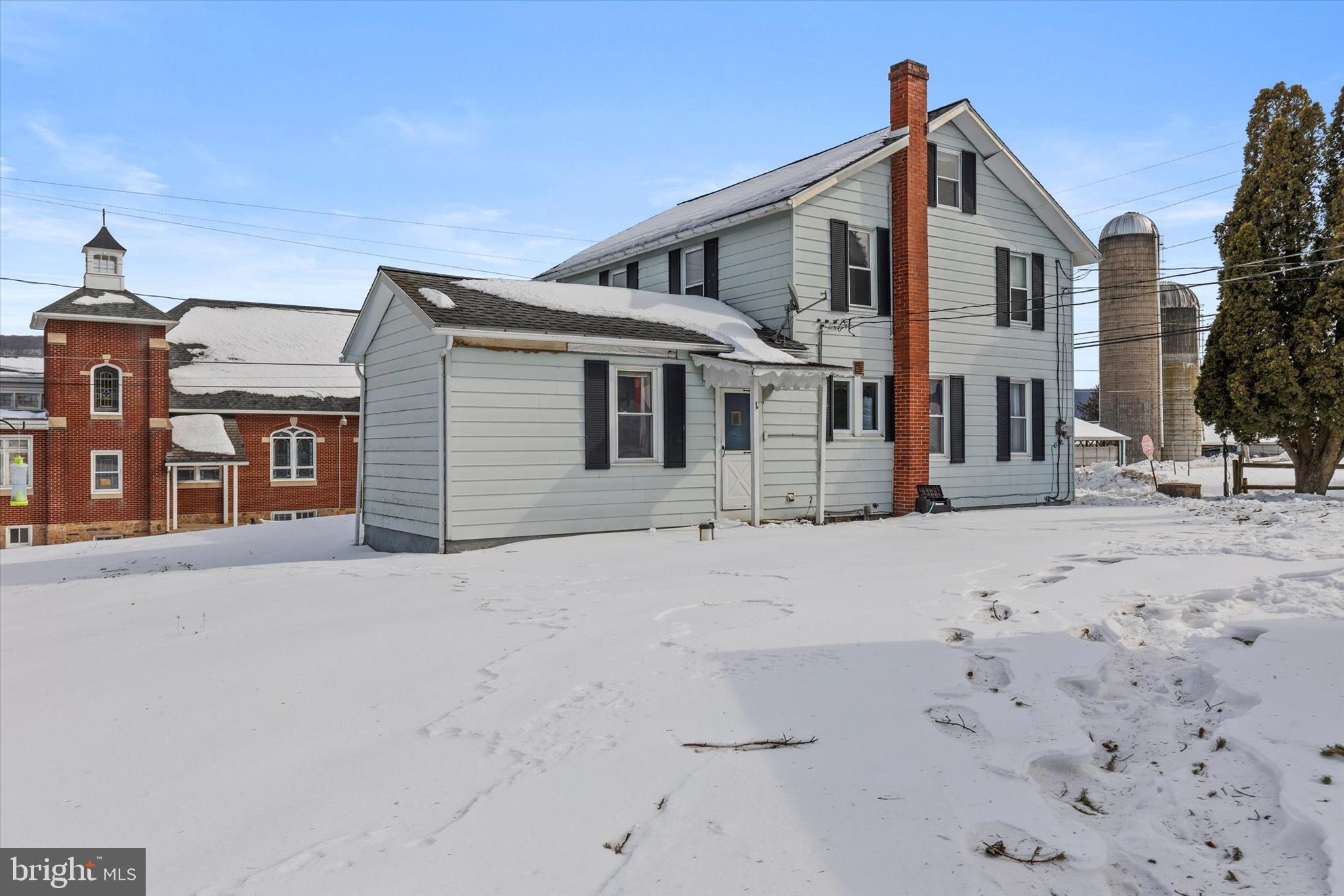 501 Valley Road Tamaqua, PA 18252 - Photo 6 of 46