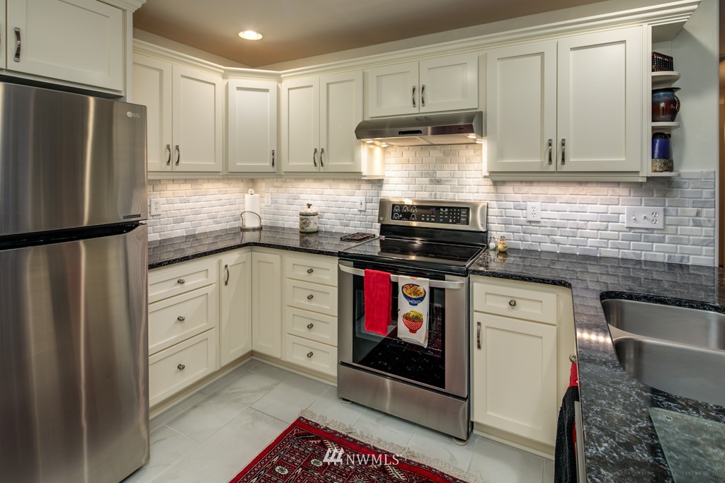 2940 Racine Street Bellingham, WA 98226 - Photo 8 of 21 Gallery Image 8