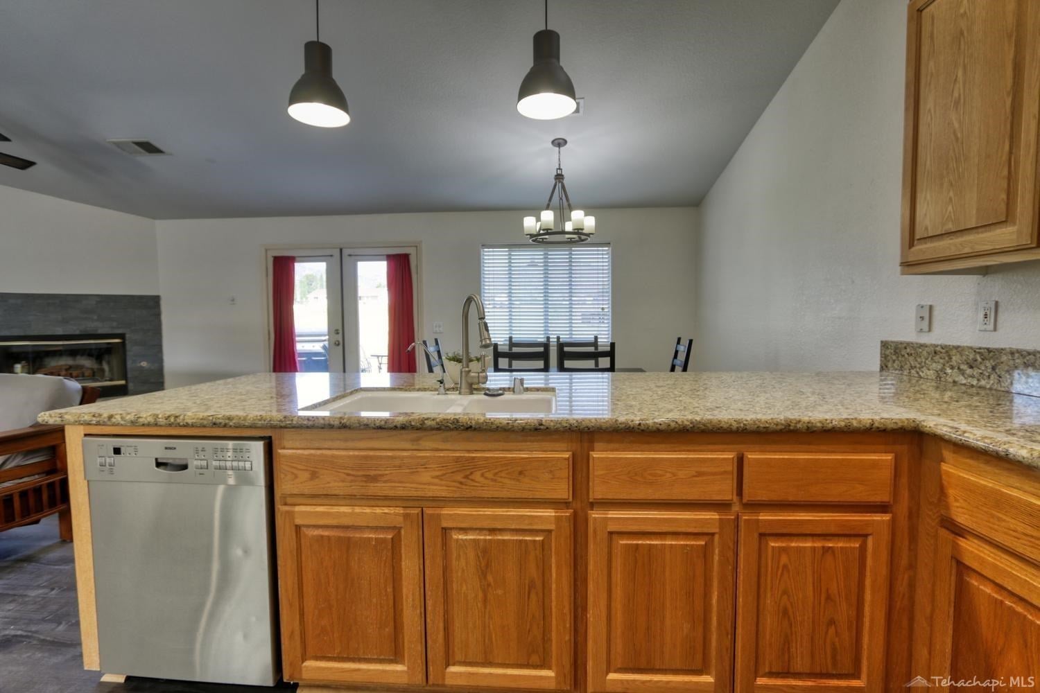 22101 Copper Street Tehachapi, CA 93561 - Photo 13 of 40 Gallery Image 13