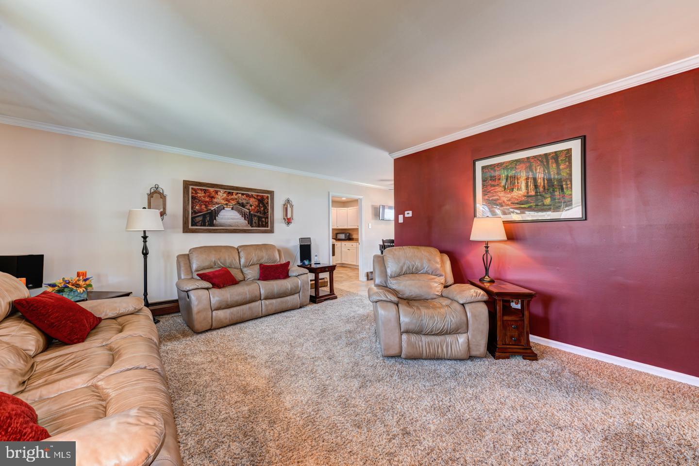132 Hedge Road Levittown, PA 19056 - Photo 2 of 23 Gallery Image 2