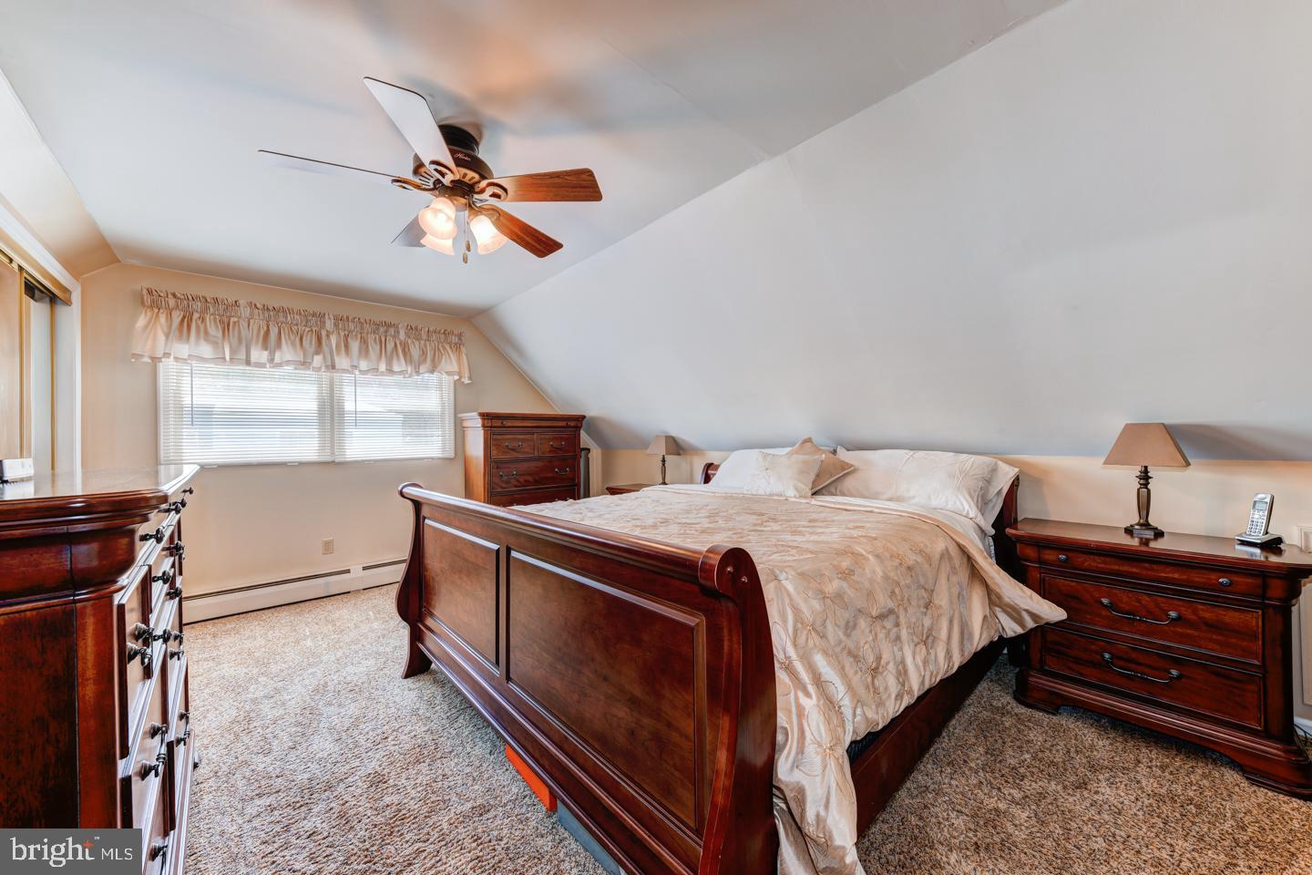 132 Hedge Road Levittown, PA 19056 - Photo 17 of 23 Gallery Image 17