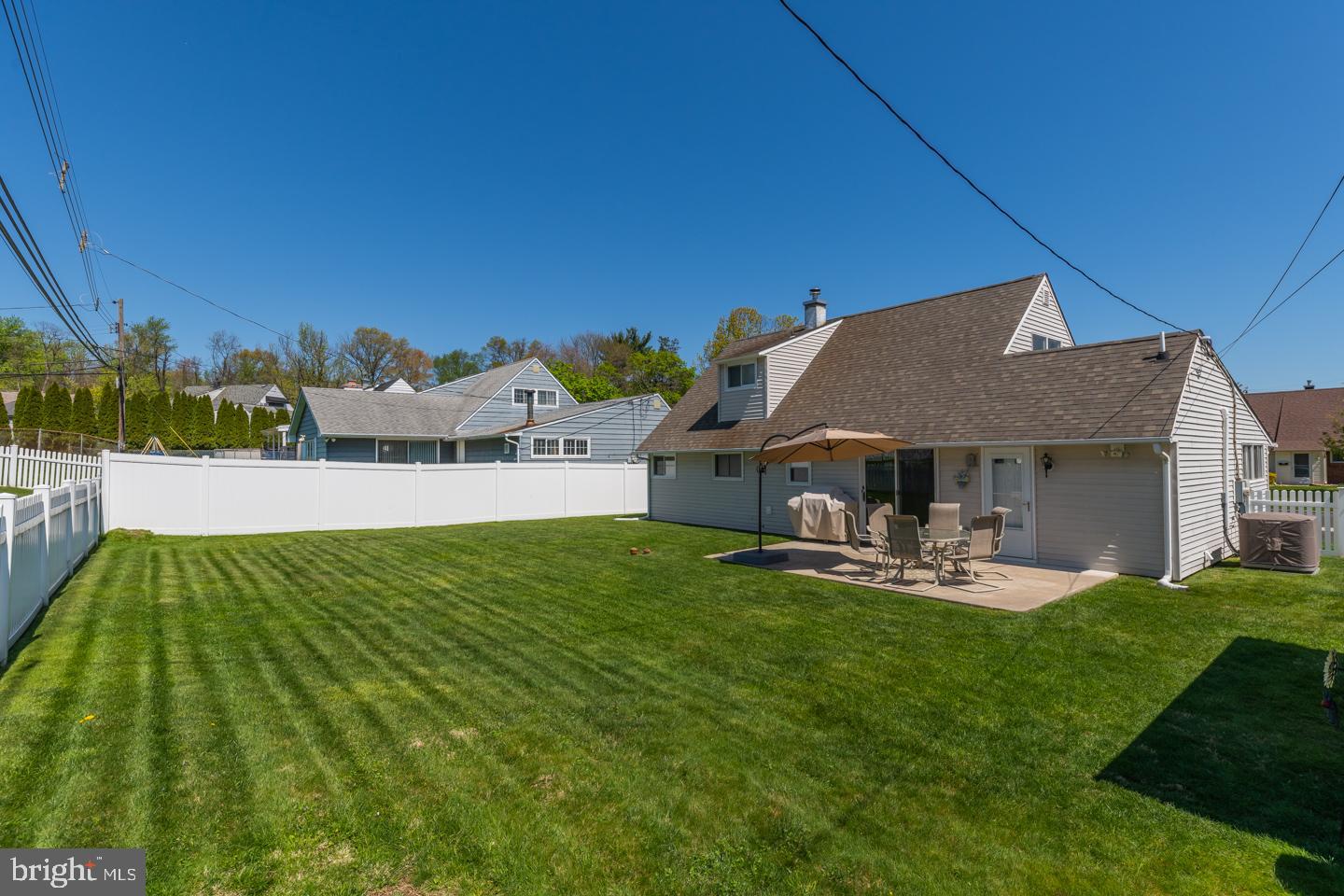 132 Hedge Road Levittown, PA 19056 - Photo 21 of 23 Gallery Image 21