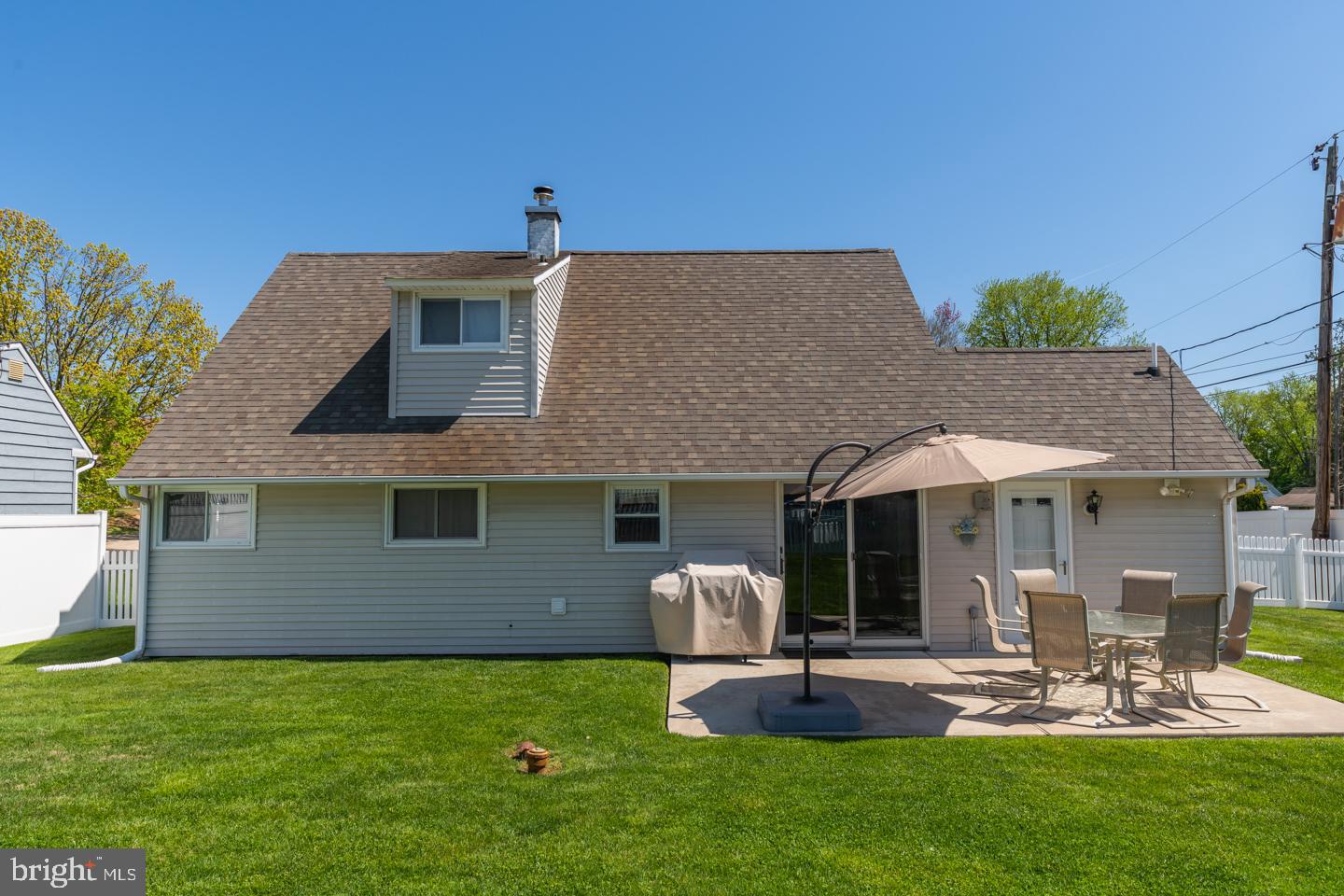 132 Hedge Road Levittown, PA 19056 - Photo 22 of 23 Gallery Image 22