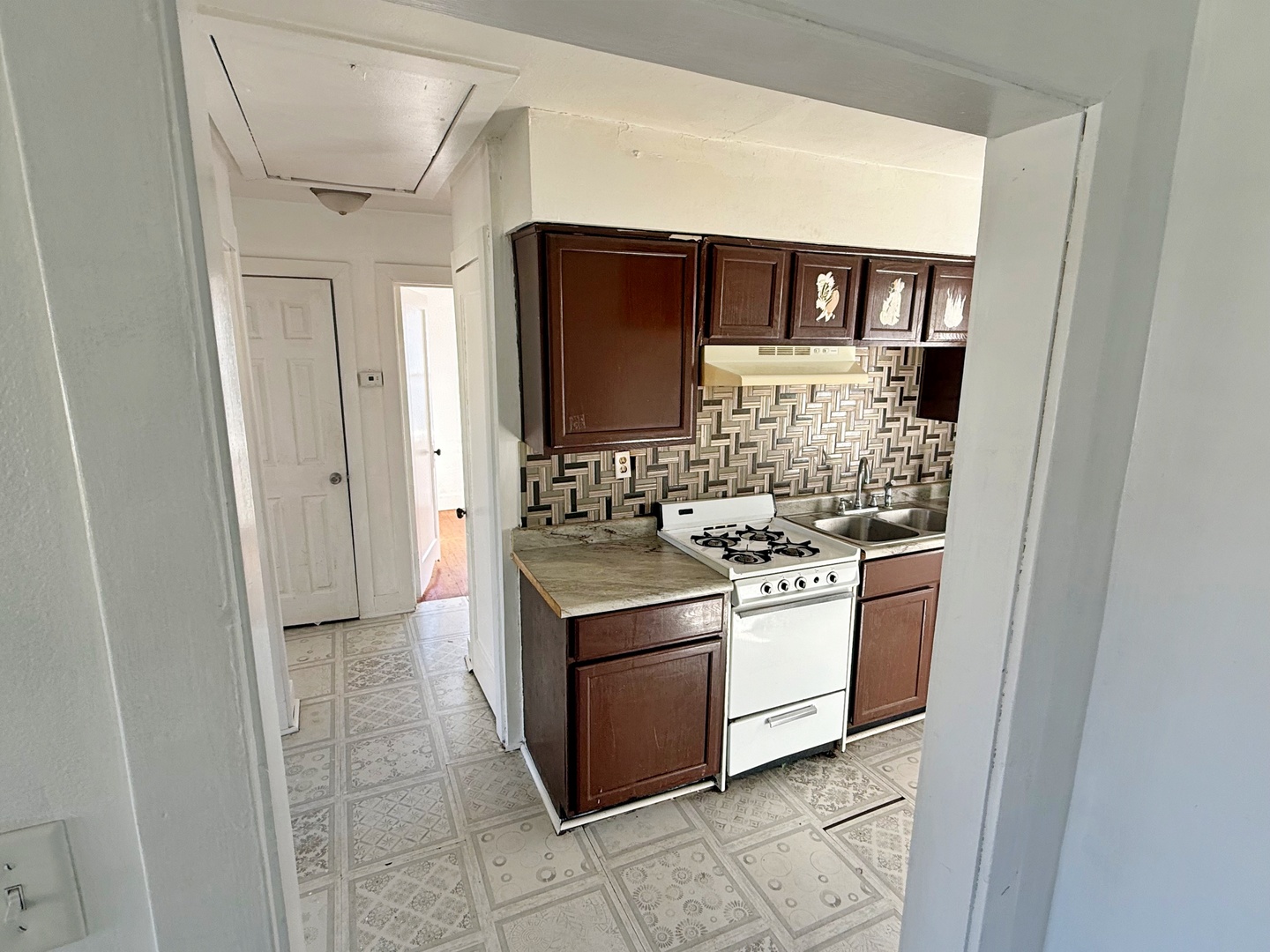 1611 Ferry Street Metropolis, IL 62960 - Photo 10 of 18