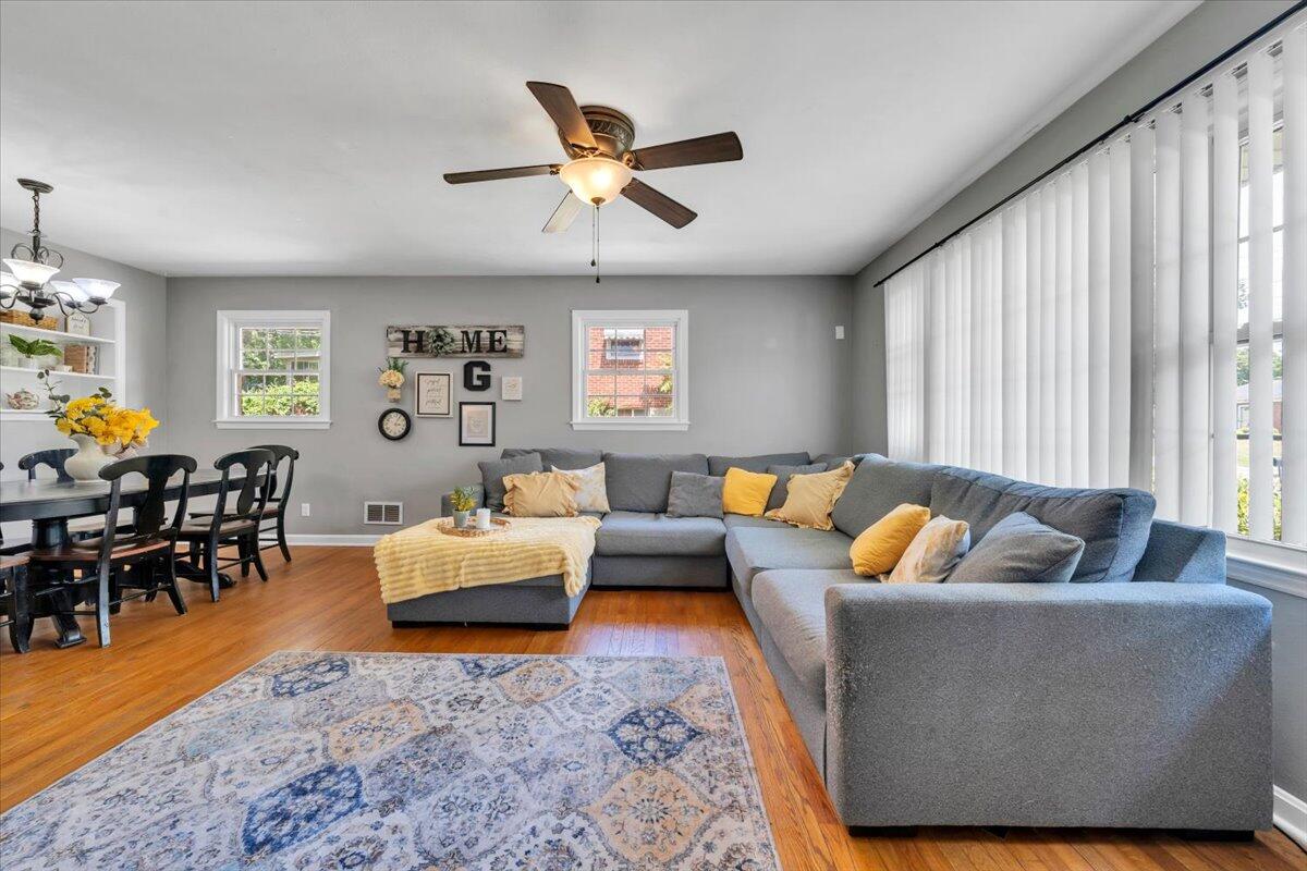 5309 Grandin Rd Extension Roanoke, VA 24018 - Photo 5 of 45 05-MIB00539