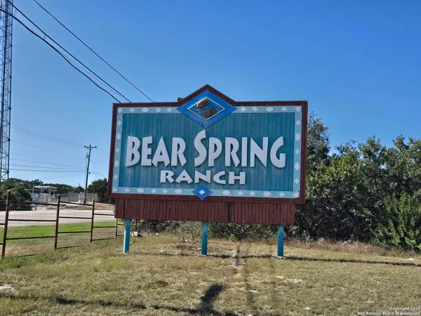$135,000 | 457 County Road 2767, Mico, TX 78056