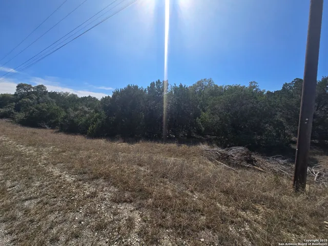 $135,000 | 457 County Road 2767, Mico, TX 78056