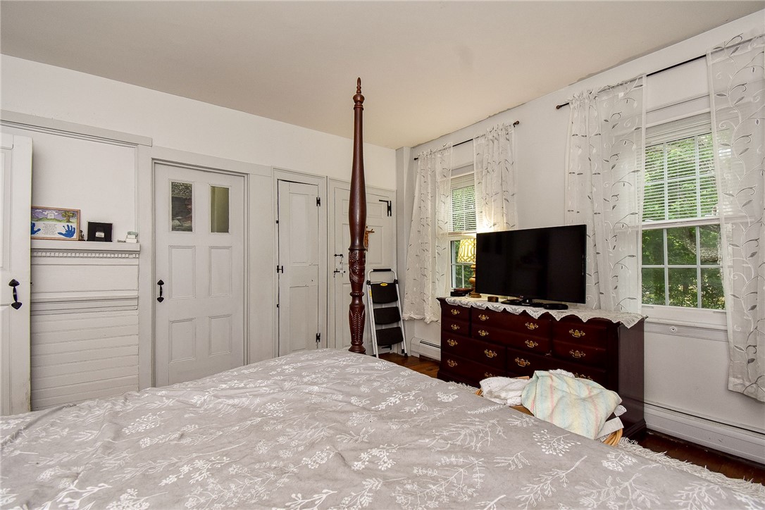 195 Town Farm Road Coventry, RI 02816 - Photo 35 of 47 1st floor main bedroom
