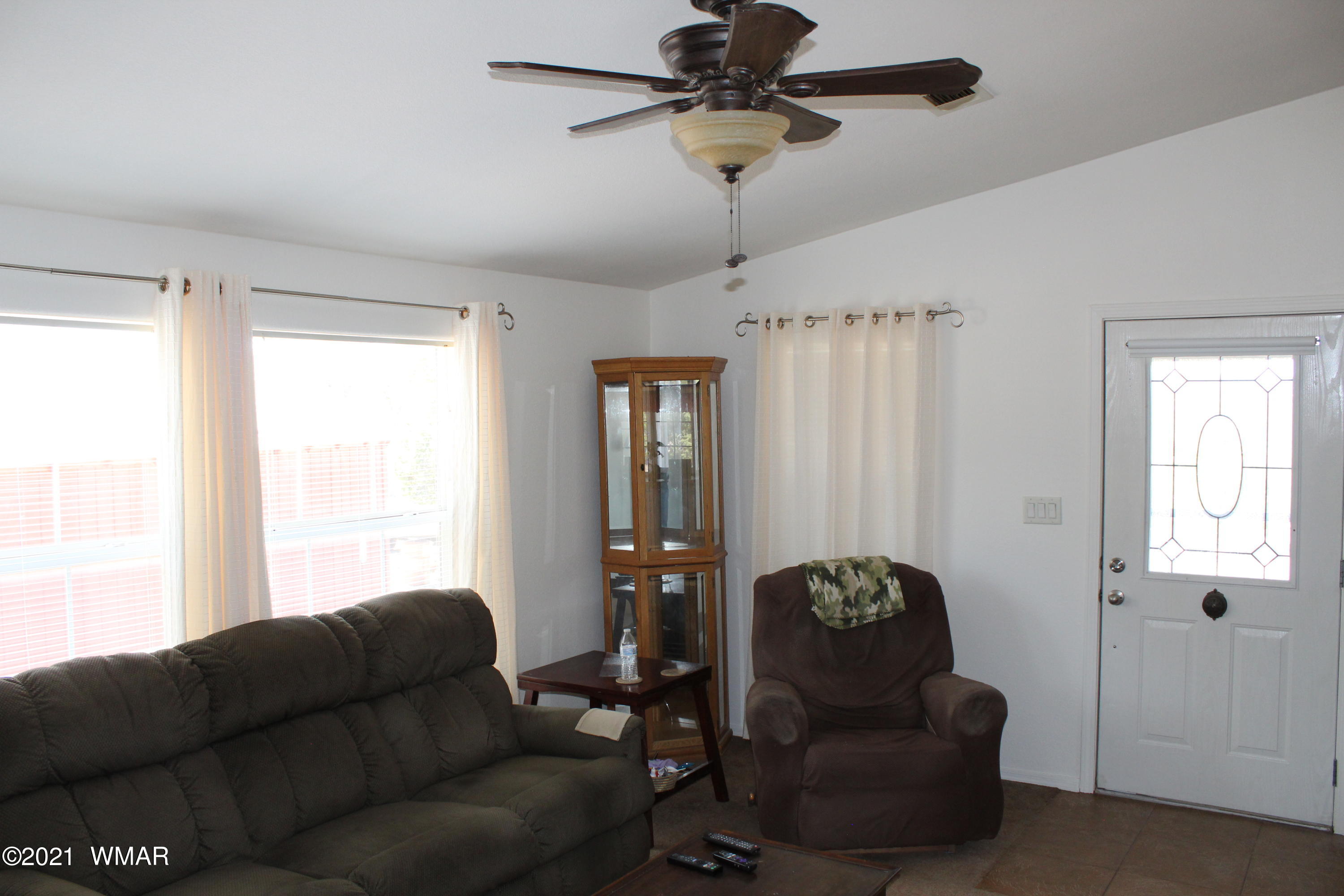2139 Graphite Road Clay Springs, AZ 85923 - Photo 12 of 40 Gallery Image 12