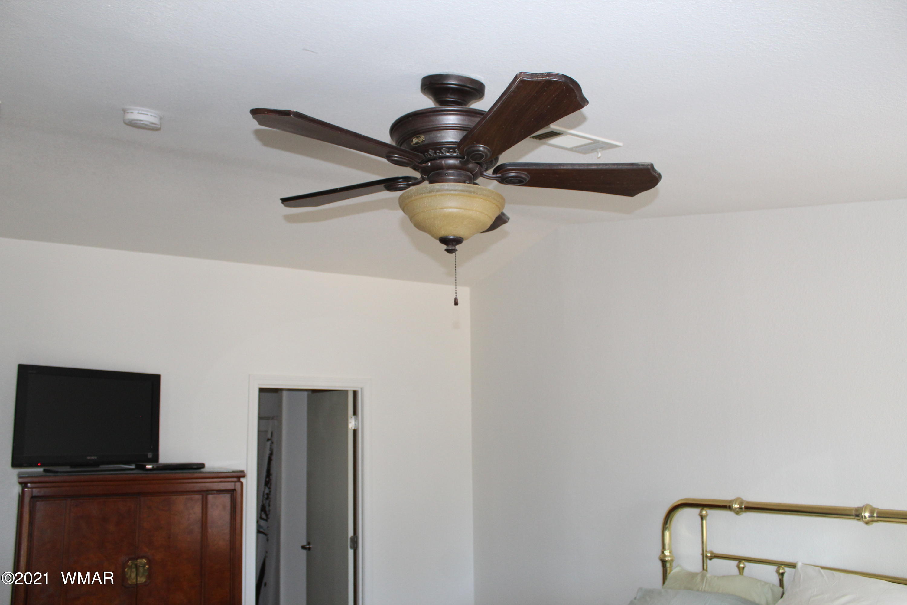 2139 Graphite Road Clay Springs, AZ 85923 - Photo 20 of 40 Gallery Image 20