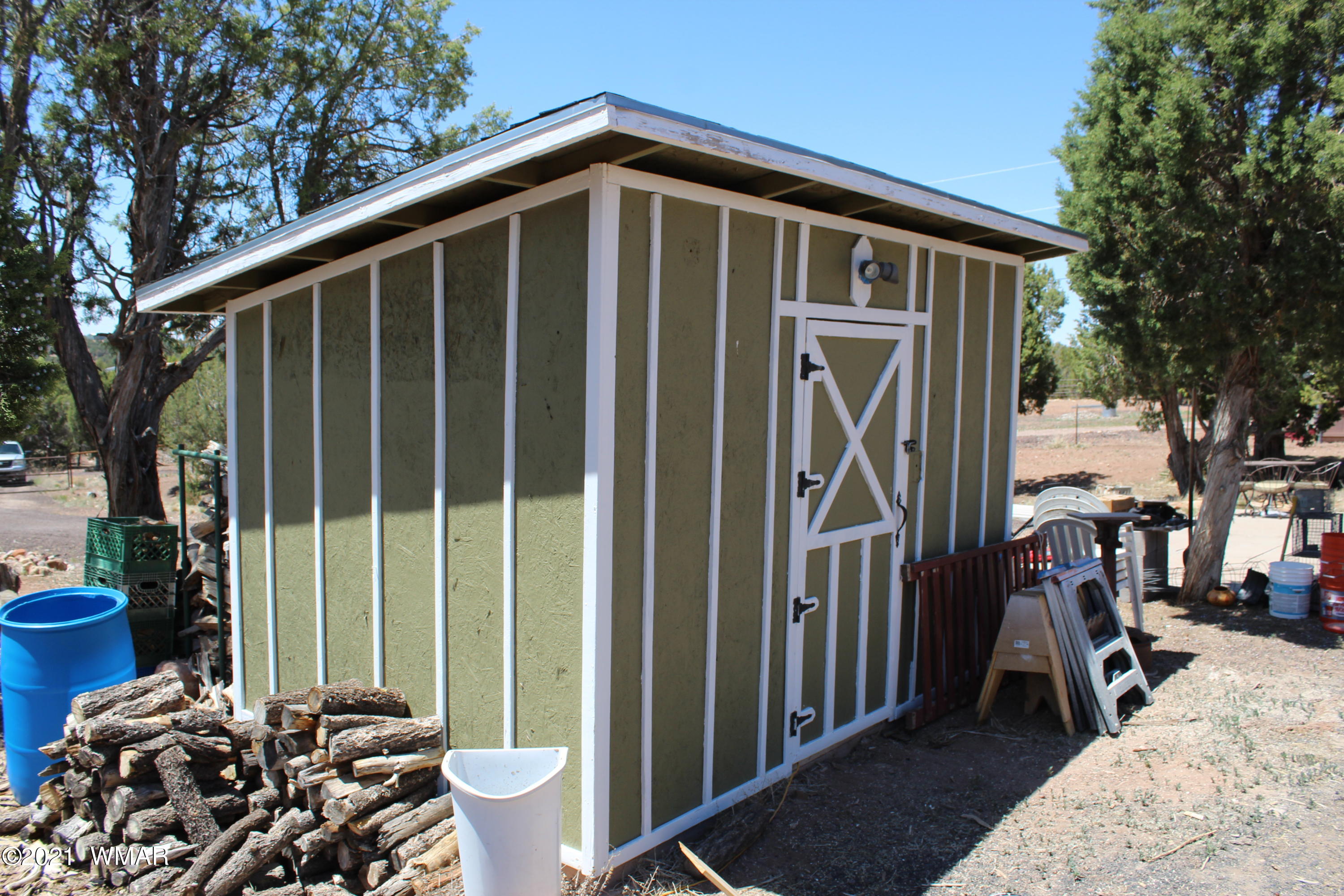 2139 Graphite Road Clay Springs, AZ 85923 - Photo 34 of 40 Gallery Image 34