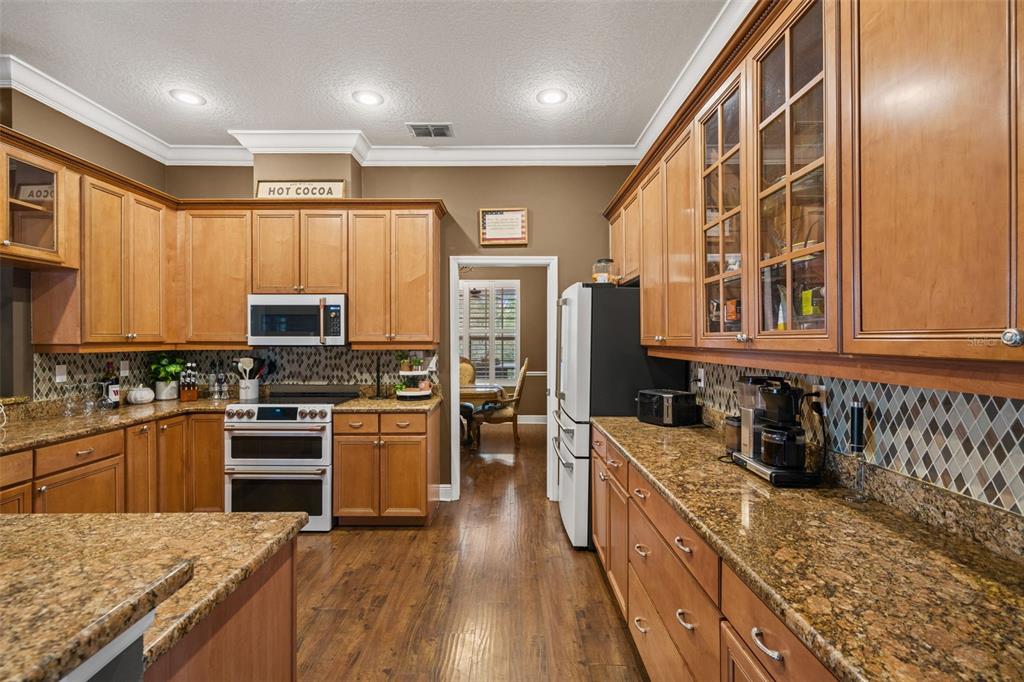 11296 Warm Wind Way Weeki Wachee, FL 34613 - Photo 22 of 100