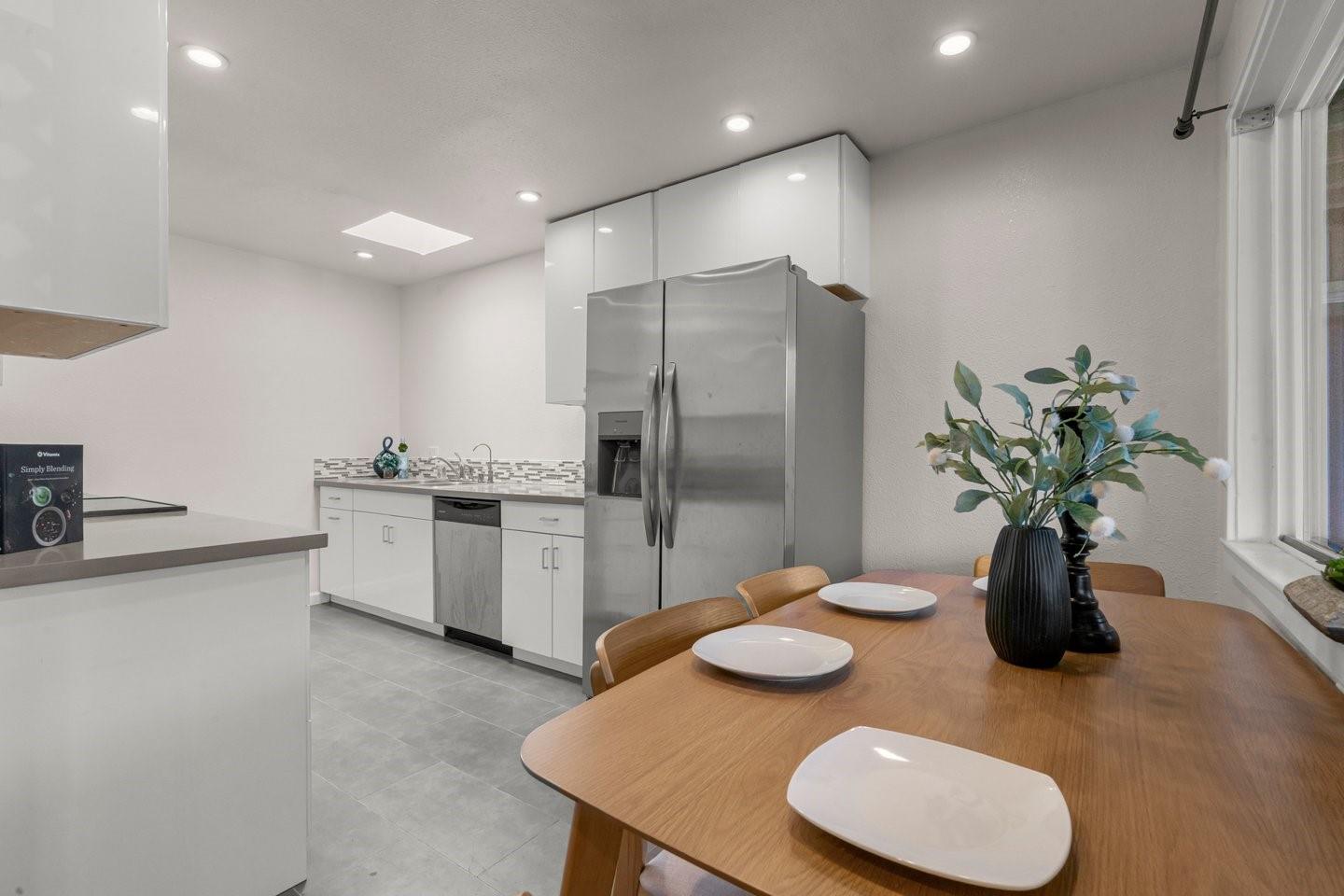 6401 Bollinger Road Cupertino, CA 95014 - Photo 34 of 42 Gallery Image 34