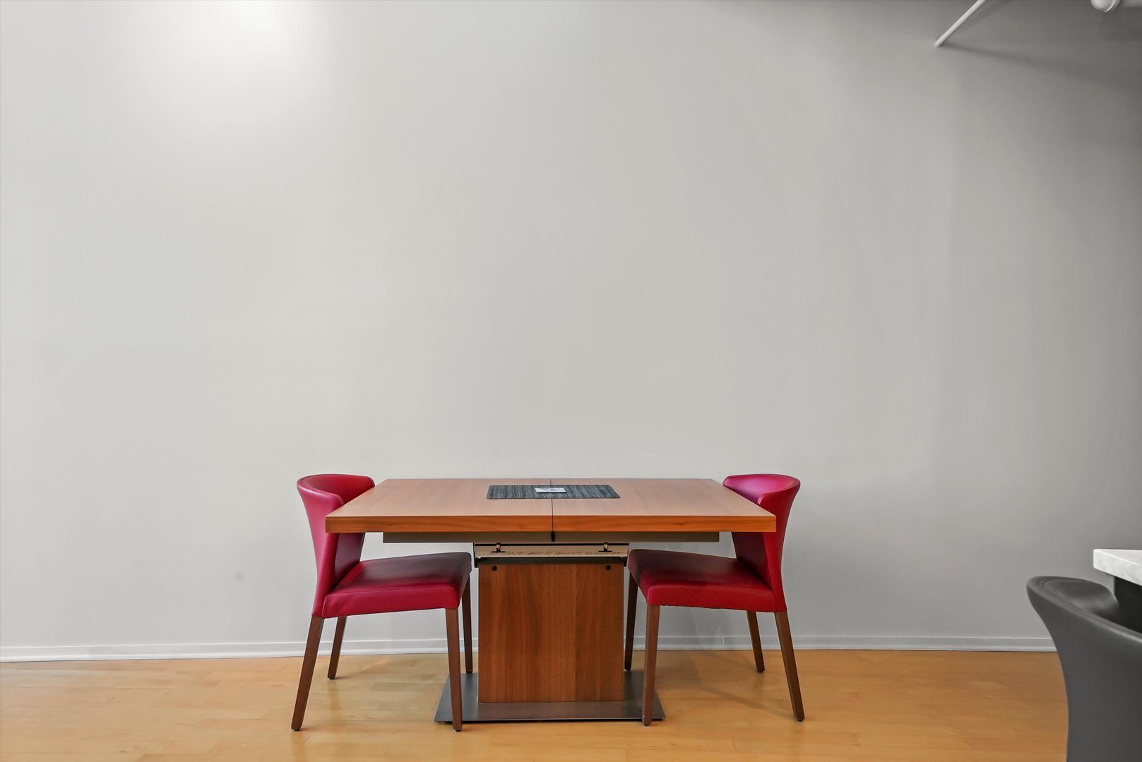 1530 South State Street, Unit 1004 Chicago, IL 60605 - Photo 15 of 38 a room with a table and a chair