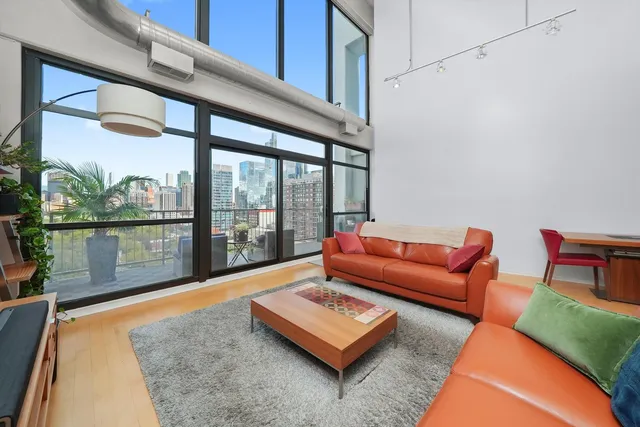 $659,900 | 1530 South State Street, Unit 1004, Chicago, IL 60605