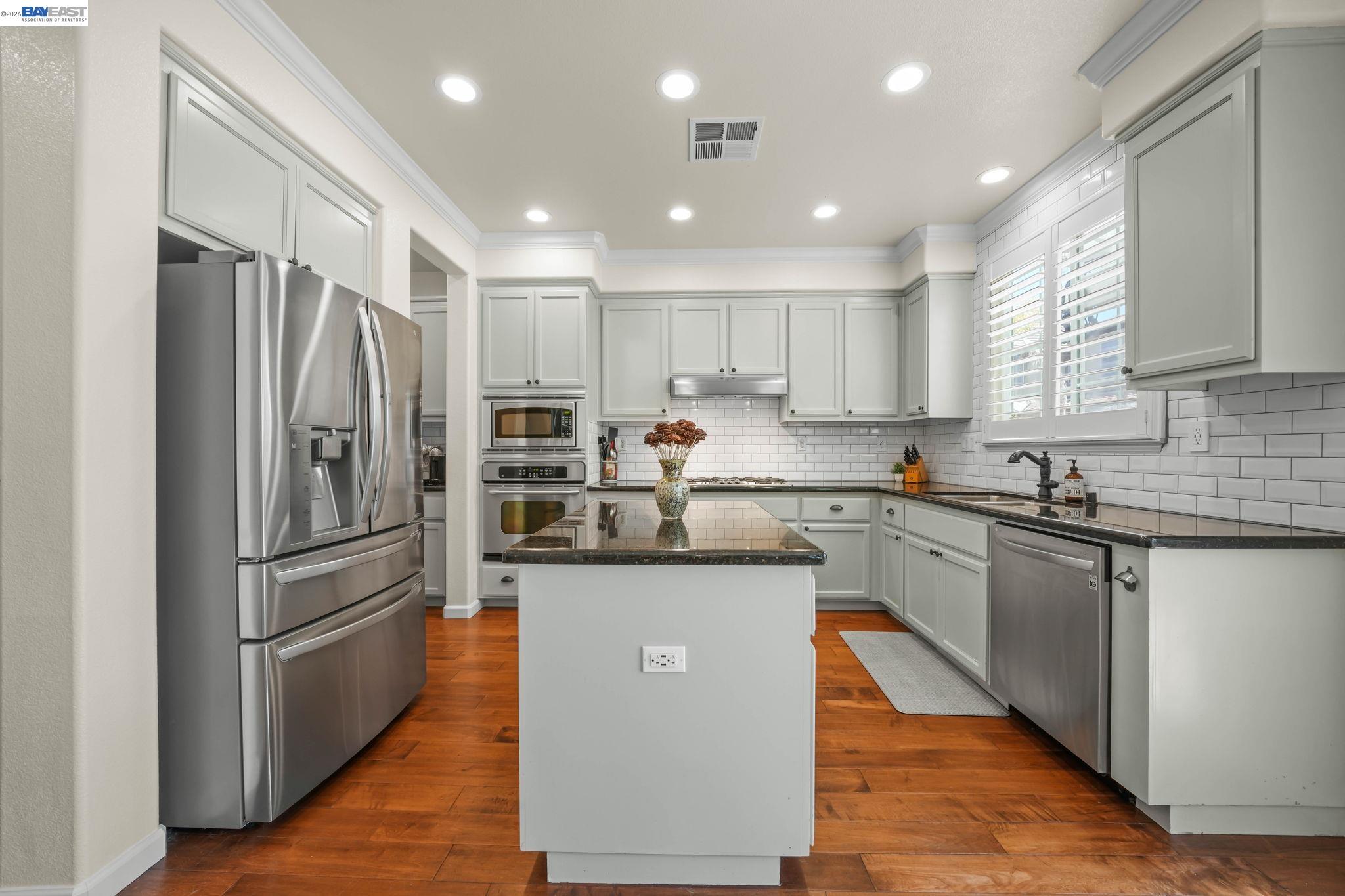 2188 Arlington Way San Ramon, CA 94582 - Photo 14 of 52