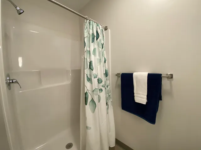 $1,649 | 409 Elm Street, Unit 205, Manchester, NH 03101