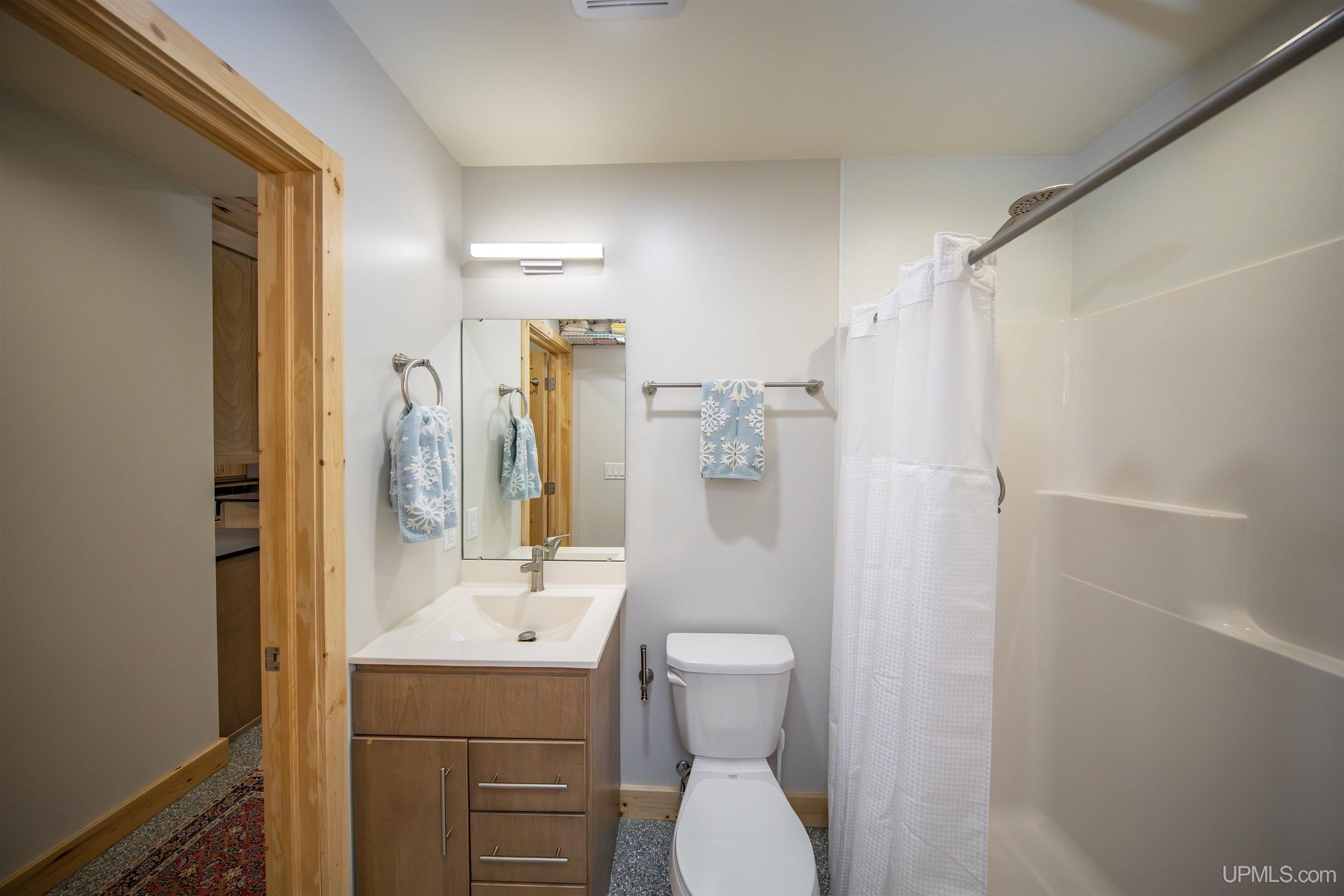 8450 Van Buskirk Road Ironwood, MI 49938 - Photo 34 of 83