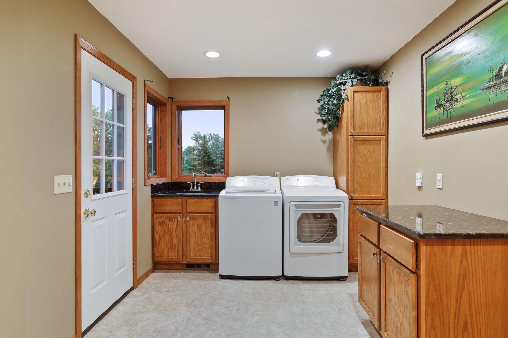 3836 Sunset Drive Spring Park, MN 55384 - Photo 23 of 51