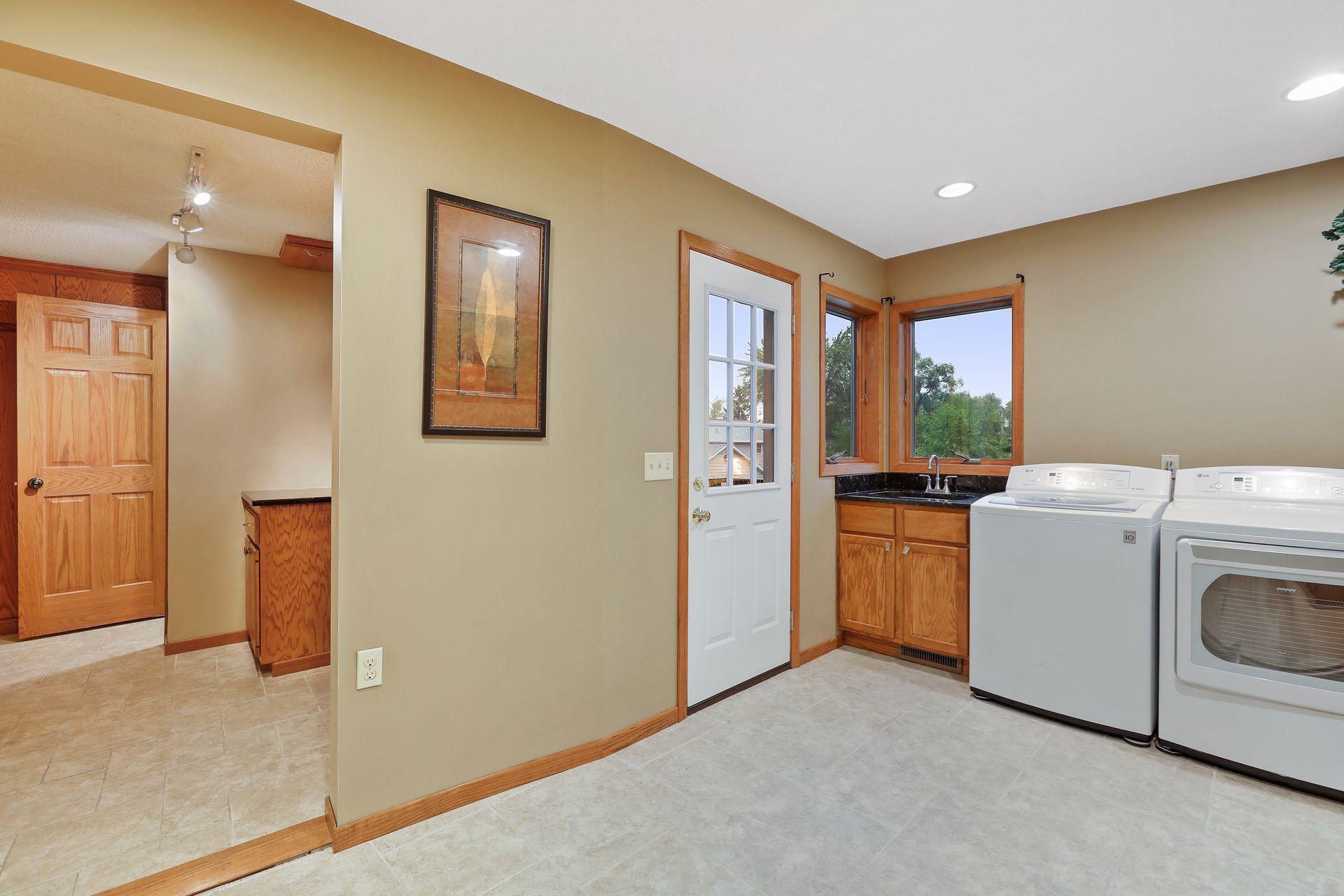 3836 Sunset Drive Spring Park, MN 55384 - Photo 24 of 51