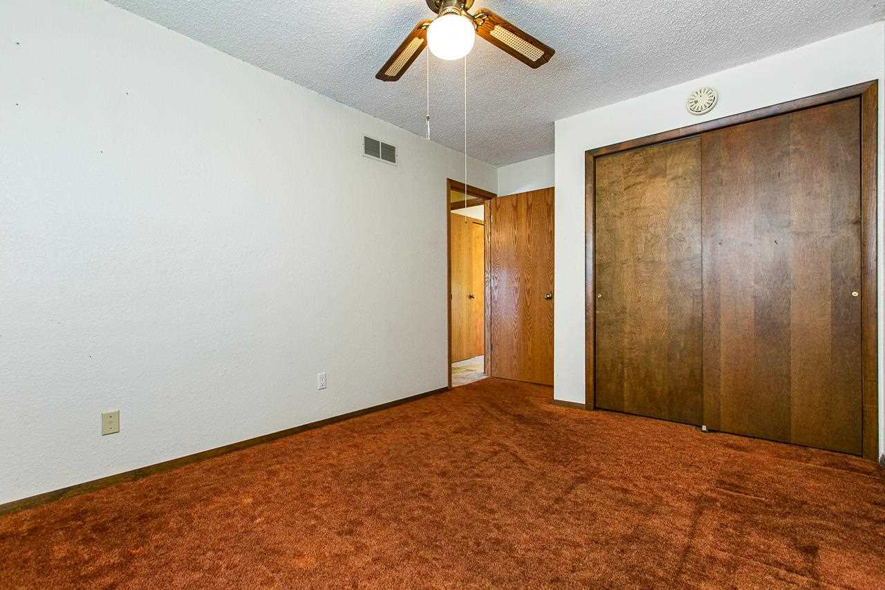 2655 Springreen Drive Dubuque, IA 52002 - Photo 20 of 31 Gallery Image 20