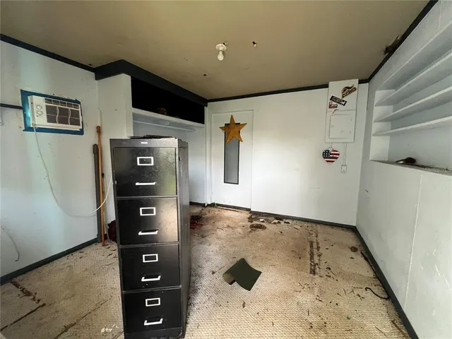 $299,900 | 1945 Lakewood Drive, Clearwater, FL 33763