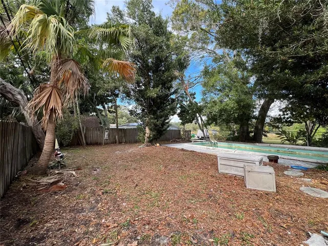 $299,900 | 1945 Lakewood Drive, Clearwater, FL 33763