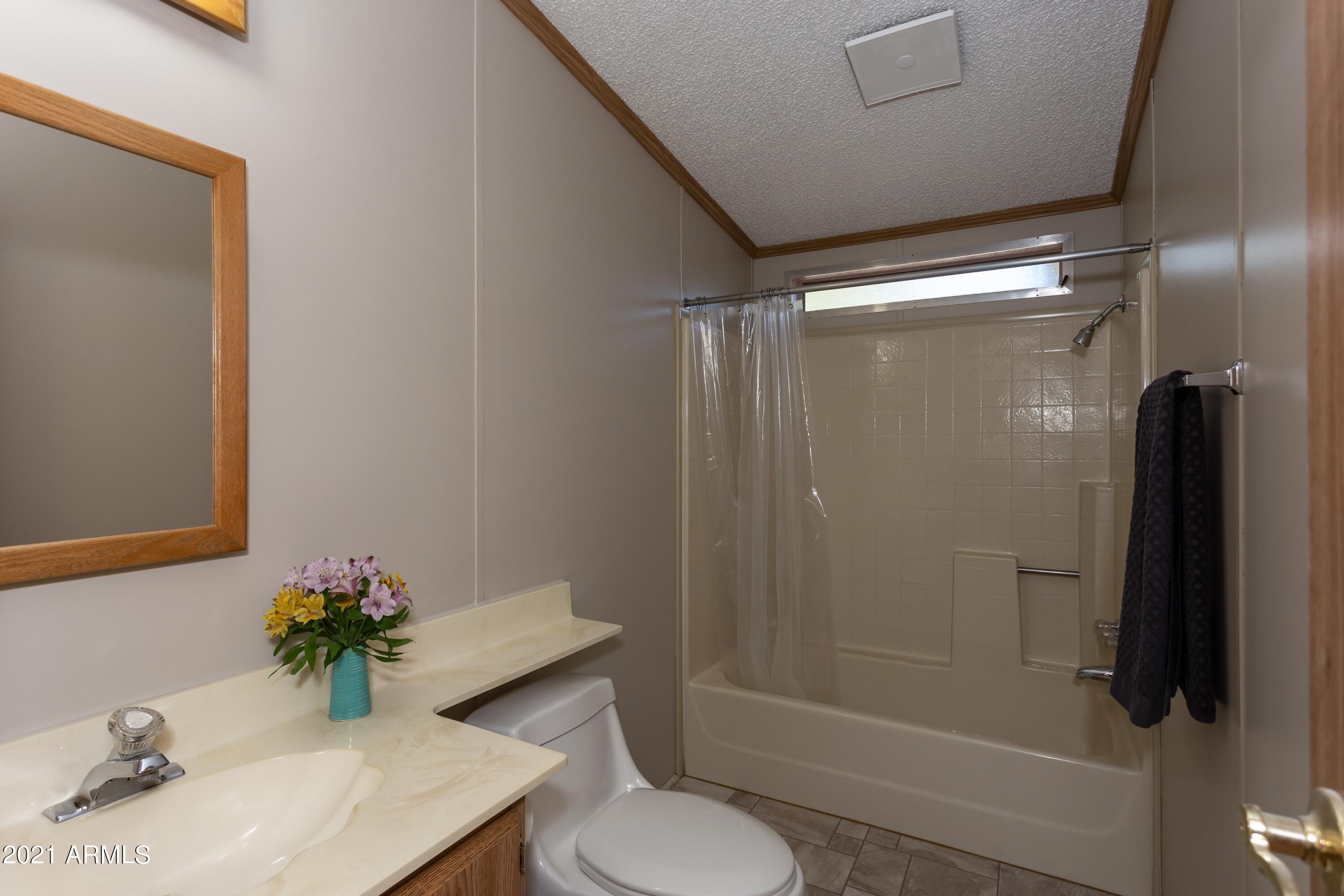 2349 River Trail Road Prescott, AZ 86301 - Photo 15 of 32 015_Hall Bath