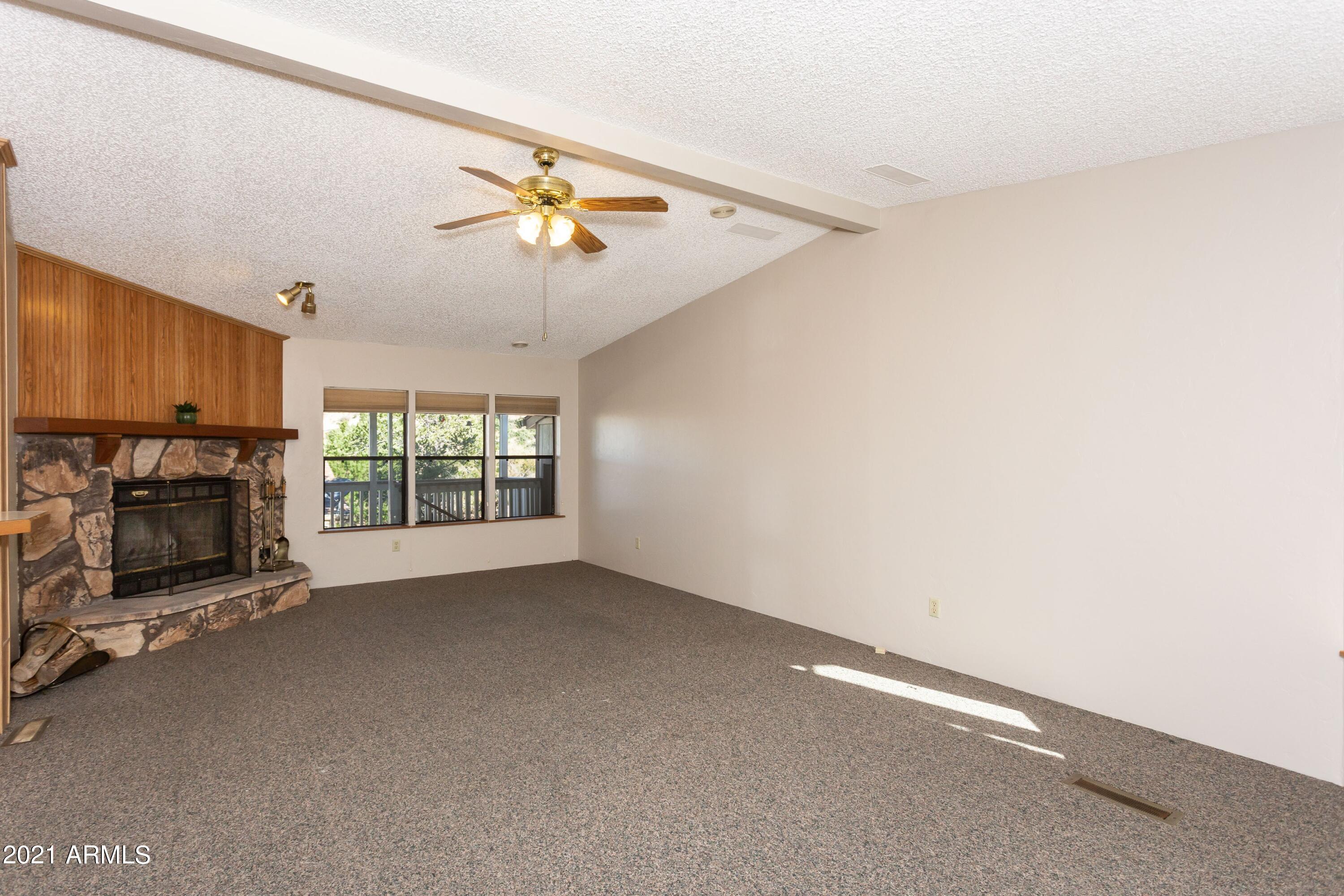 2349 River Trail Road Prescott, AZ 86301 - Photo 4 of 32 004_Living Room Area
