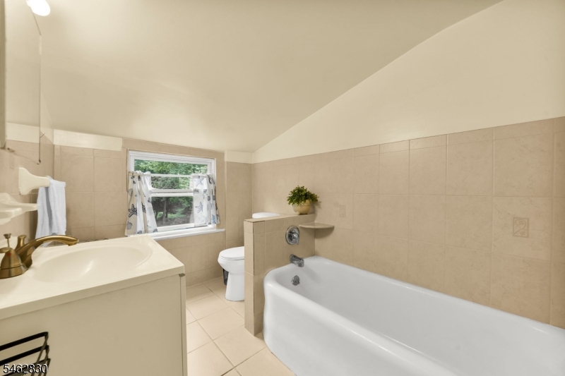 2090 Raritan Road Scotch Plains, NJ 07076 - Photo 19 of 32 Gallery Image 19