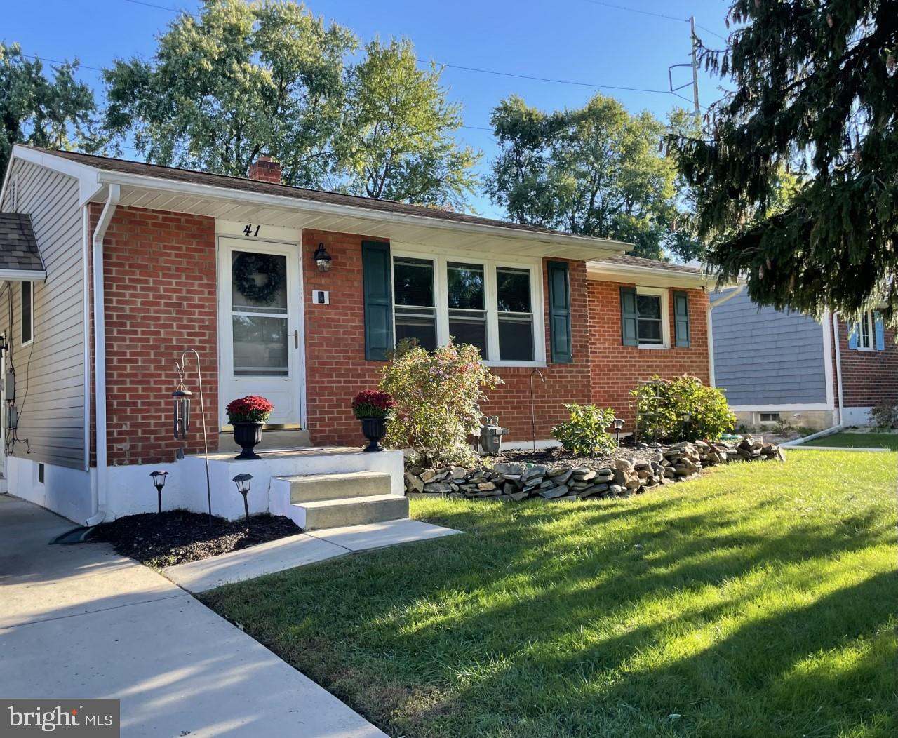 41 Greenridge Road Newark, DE 19711 - Photo 1 of 36 Gallery Image 1