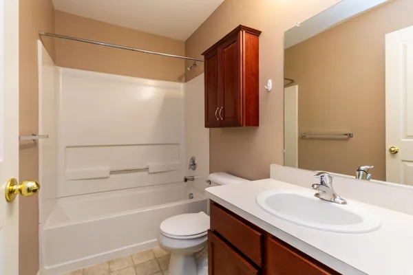 $1,750 | 3839 Norwich Drive, Canton, MI 48188