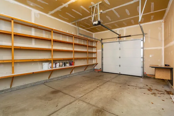 $1,750 | 3839 Norwich Drive, Canton, MI 48188