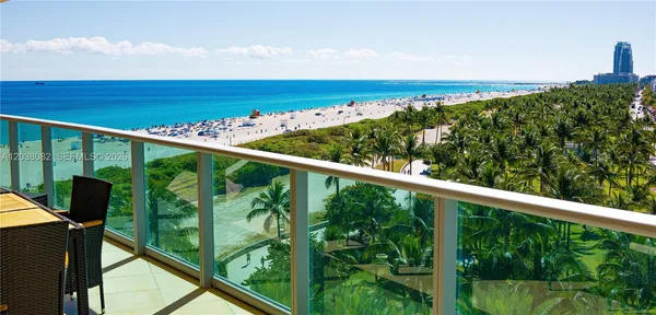 $20,000 | 1455 Ocean Drive, Unit 902, Miami Beach, FL 33139