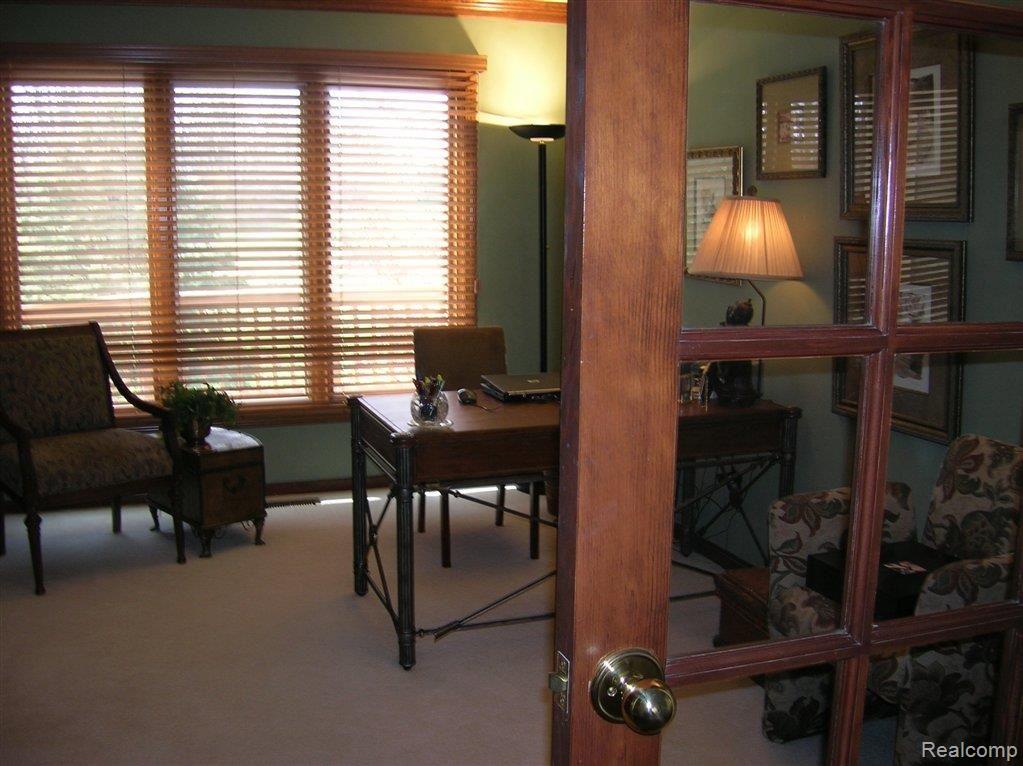 5970 Murfield Drive Rochester, MI 48306 - Photo 13 of 25 Library.Den