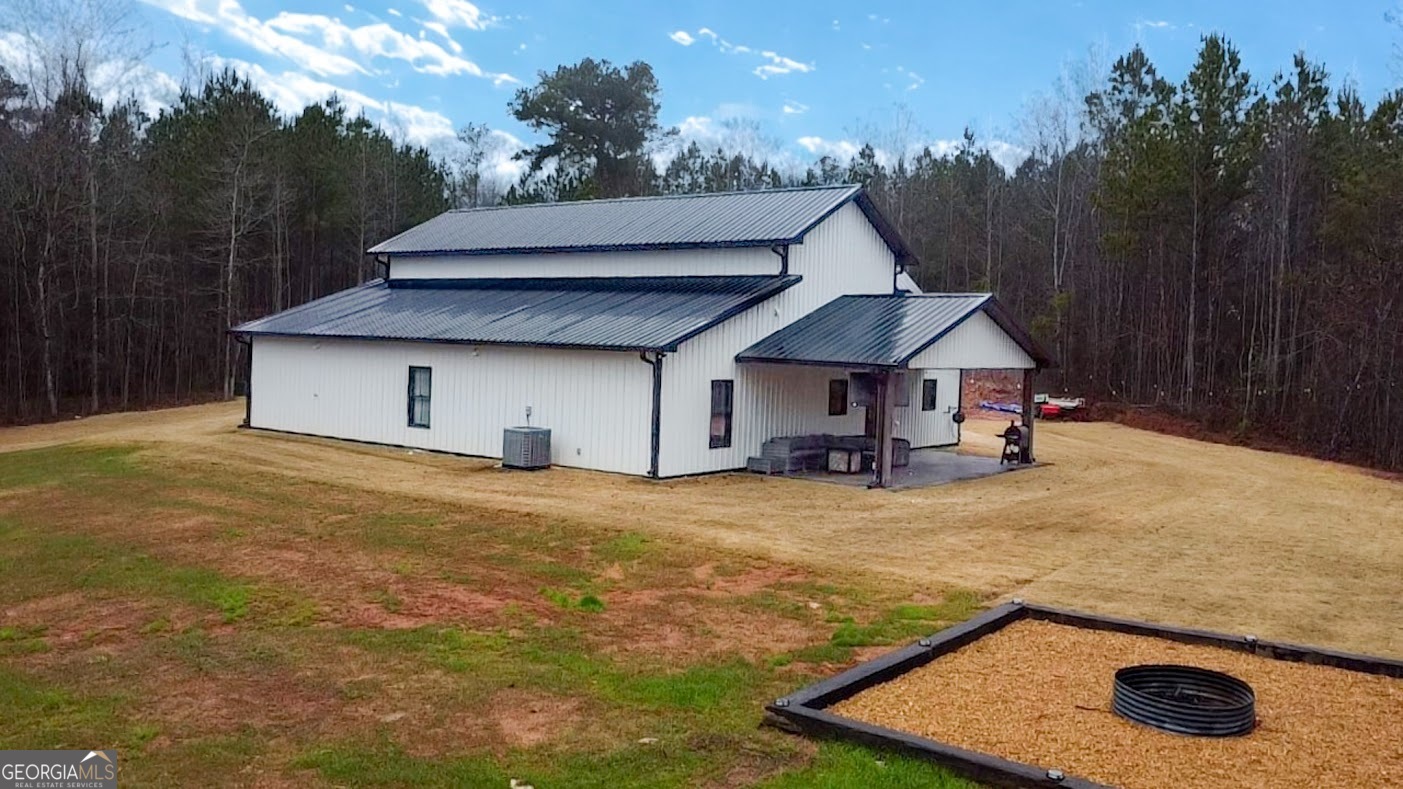 294 Old S River Road Jackson, GA 30233 - Photo 5 of 41