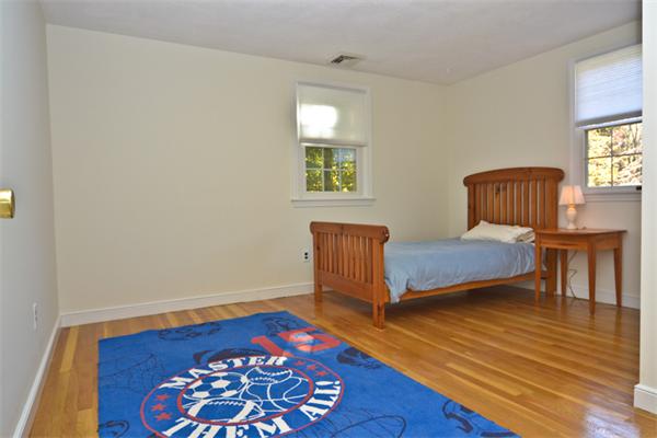 35 Reed Street Lexington, MA 02421 - Photo 14 of 22