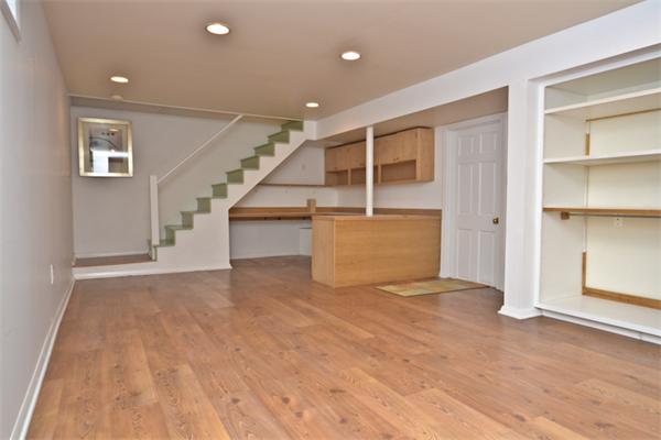 35 Reed Street Lexington, MA 02421 - Photo 16 of 22