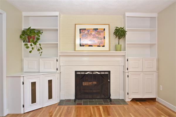 35 Reed Street Lexington, MA 02421 - Photo 5 of 22