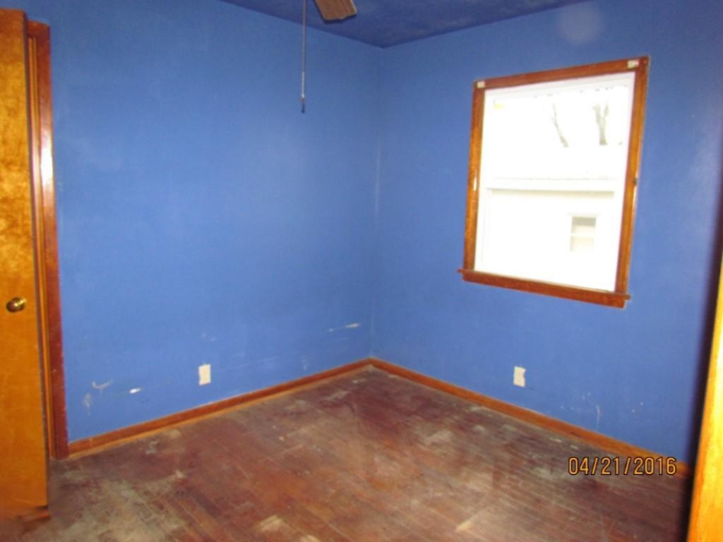287 Elmside Road Benton Harbor, MI 49022 - Photo 11 of 14 IMG_1557 (Medium) - Copy