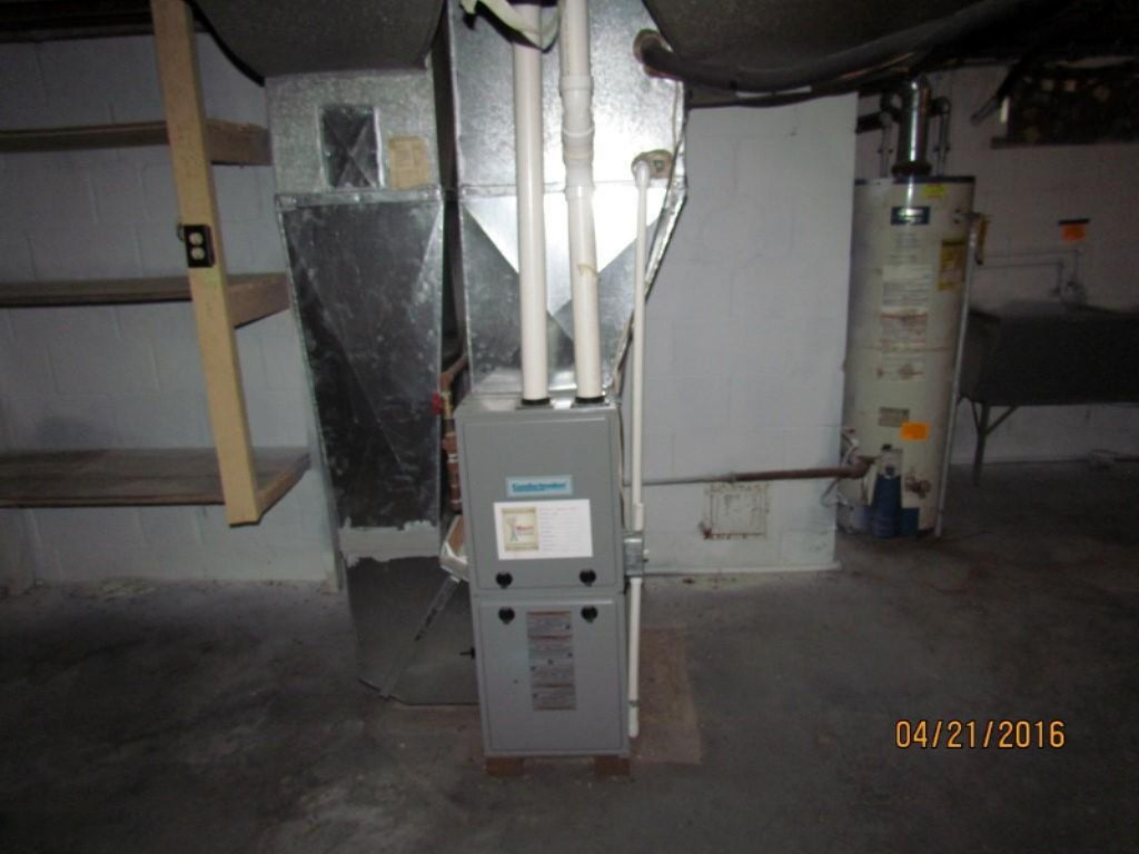 287 Elmside Road Benton Harbor, MI 49022 - Photo 13 of 14 IMG_1559 (Medium) - Copy