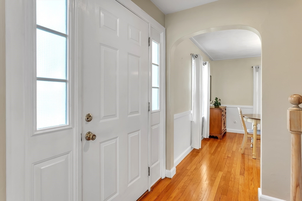150 Dayton Street Springfield, MA 01118 - Photo 5 of 39 Gallery Image 5