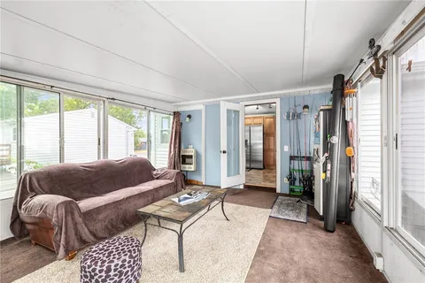 $475,000 | 265 Asylum Road, Warwick, RI 02886
