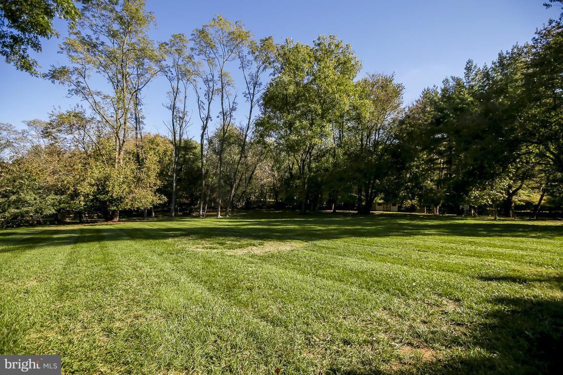 20921 Sunnyacres Road Laytonsville, MD 20882 - Photo 25 of 29 View