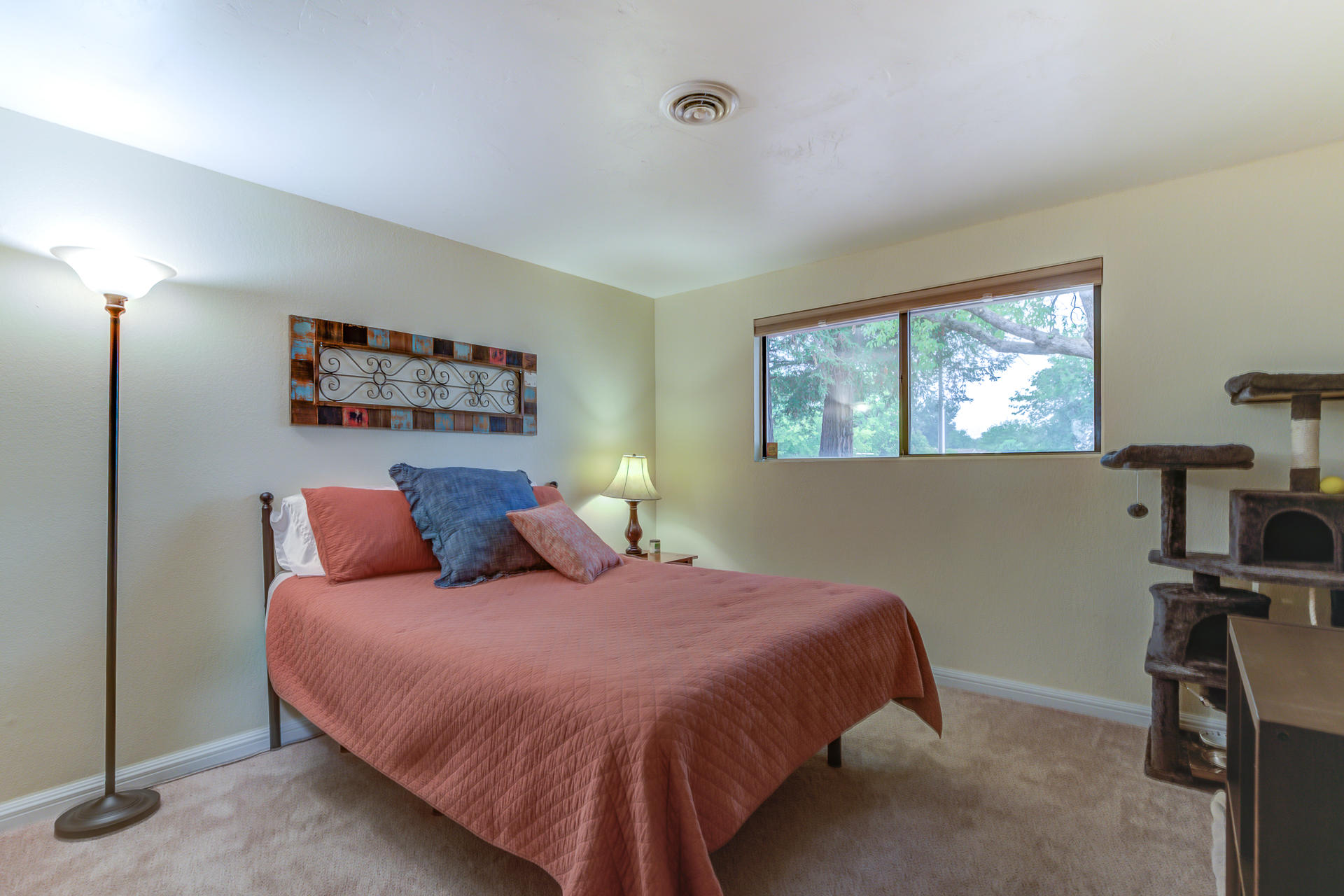 3778 Scorpius Way Redding, CA 96002 - Photo 17 of 30 3778ScorpiusWay_016